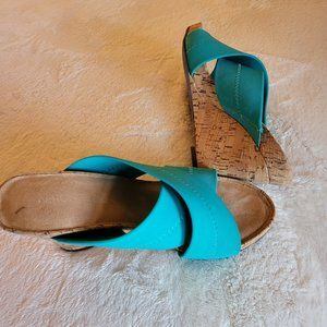 AEROSOLES Party Plush Cork Wedge Sandals Turquoise Size 8